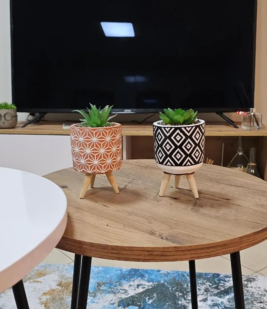 Bright Central Apartment Tirana